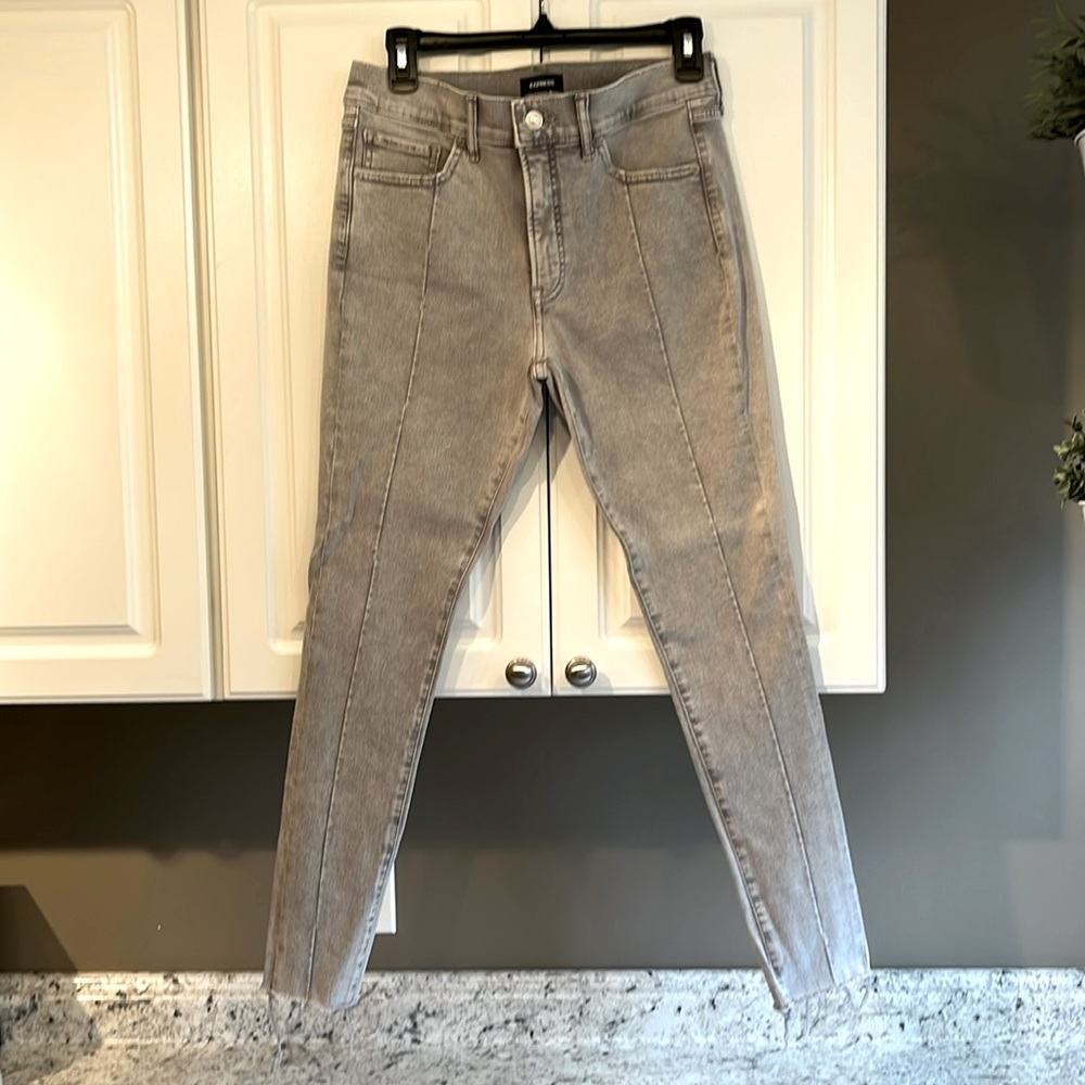 Express Grey Mid-Rise Raw Hem Skinny Jeans, Size 8R